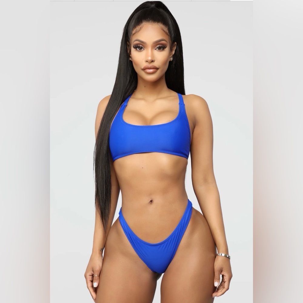 Fashion Nova Vibrant Blue Bikini Set - Picture 3 of 6